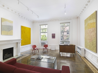 Jennifer Guidi: Pink Sand - Harper's Apartment (installation view)